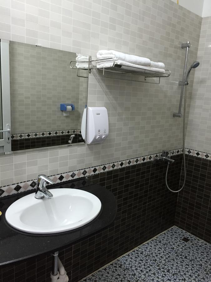 Thanh Phat Hotel Du Loc Bagian luar foto